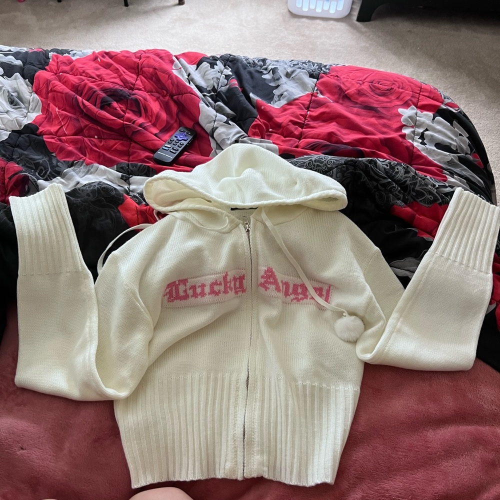 cream cropped hoodie
